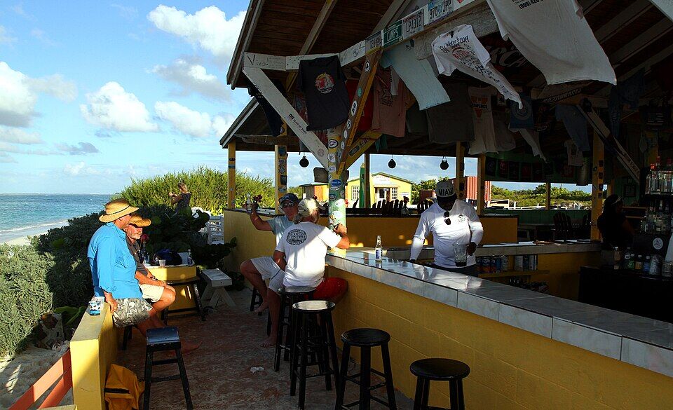 The bar at Cow Wreck Beach, Anegada